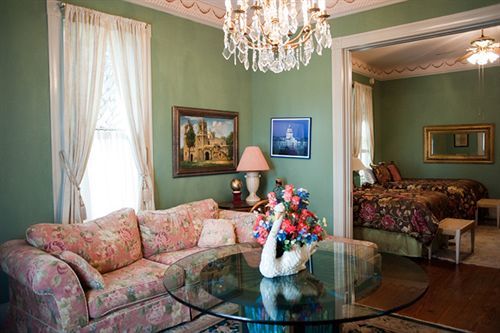 Arbor House Suites Bed And Breakfast San Antonio Bagian luar foto