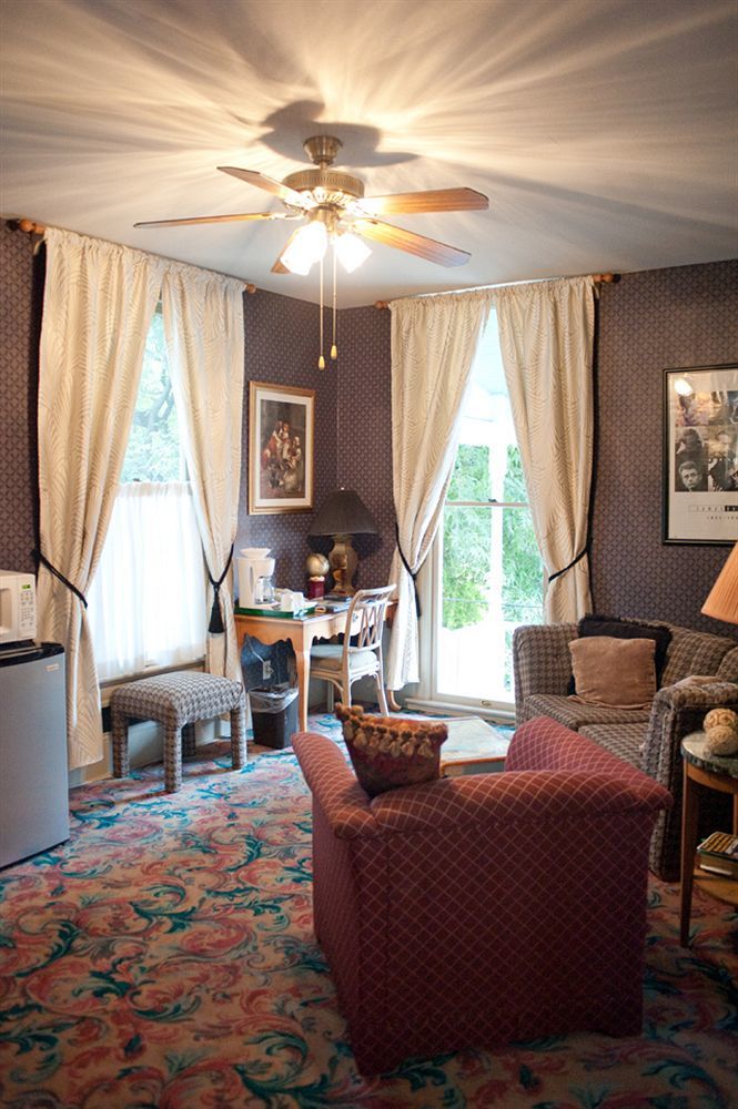 Arbor House Suites Bed And Breakfast San Antonio Bagian luar foto